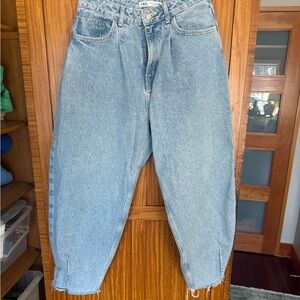 Zara Women's Balloon Jeans